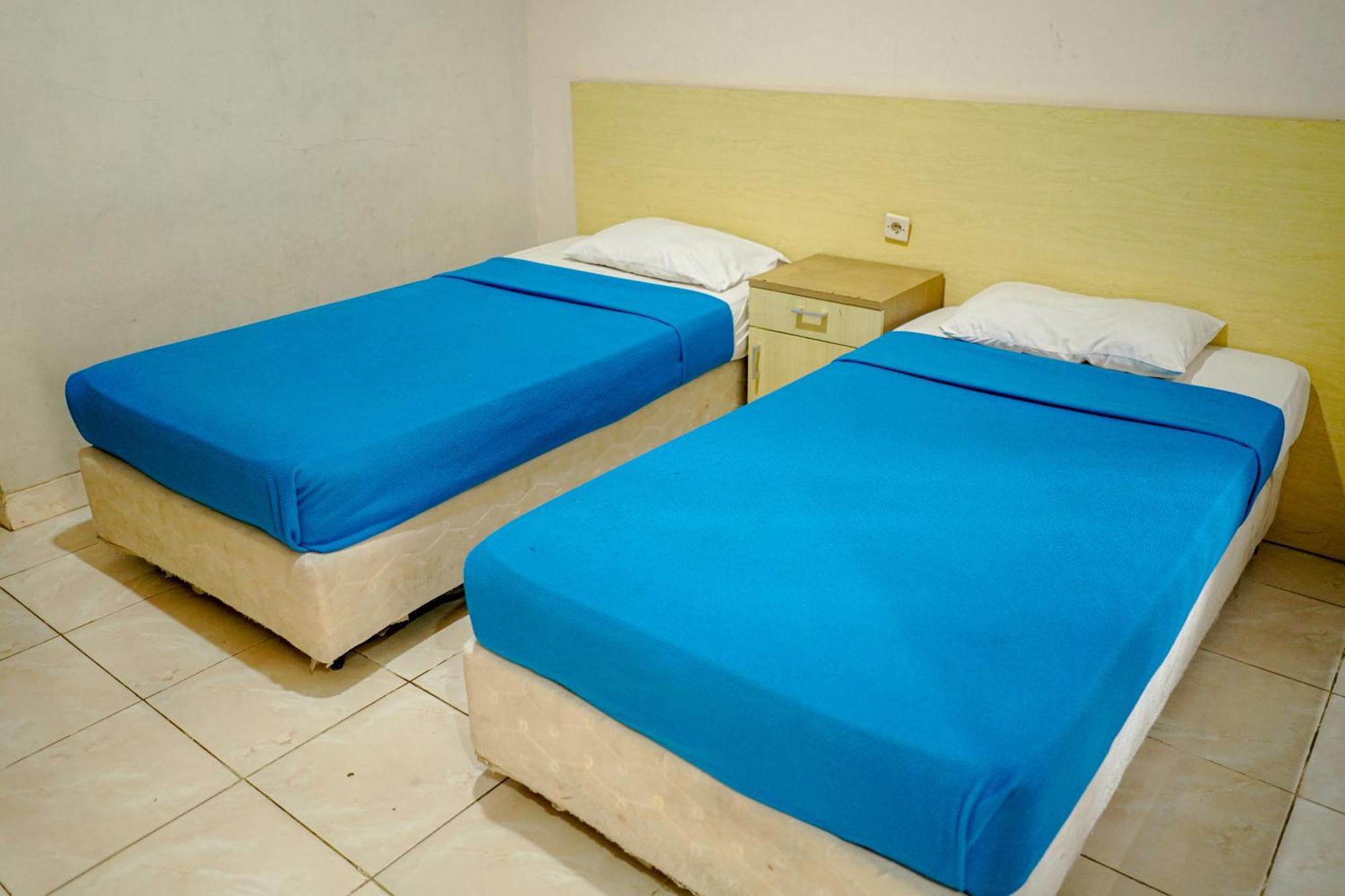 Bayak Hotel Bumdes Cipayung & Resort Ciguntur Buitenkant foto